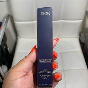 DIORSHOW MASCARA IN GREEN